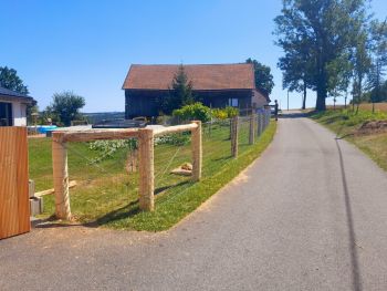 Pletivové oplocení RD v Košťálově