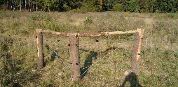 7. Koncov   roh dvou  ad  ho oplocen  .