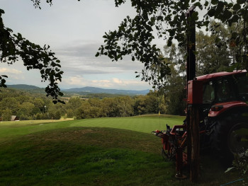 41. Golf Resort Malevil